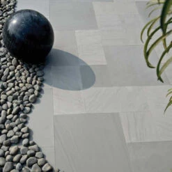 Strata Elegance Patio Pack Barga 11.52m2